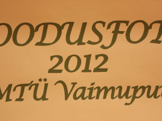 MTÜ Vaimupuu fotokonkursi "Loodusfoto 2012" võidutööde näitus 